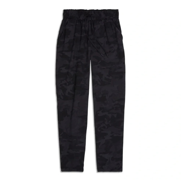 LULULEMON ATHLETICA Keep Moving Pant 7/8 High Rise in Heritage Camo Deep Coal - Picture 6 of 11
